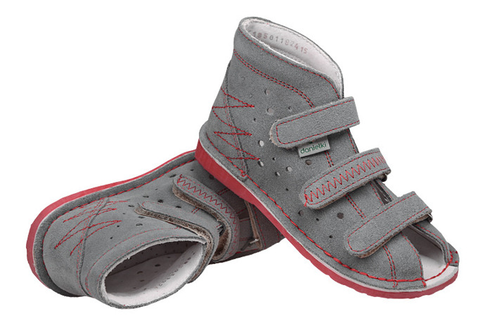 Kapcie profilaktyczne buty DANIELKI T105 T115 Szary+Czerwony